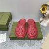 Gucci GG Slides Cave Slippers are versatile couple slippers red