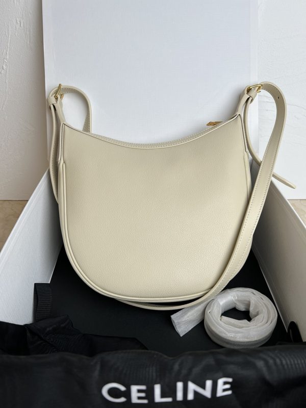 Celine New Small HELOISE HOBO Underarm white - Image 3