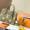 Boutique M46647 GreenThe Tote bag draws inspiration from the classi