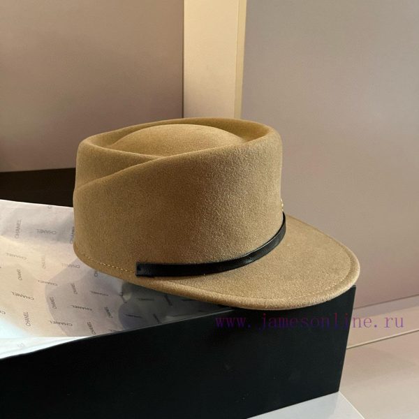 YSL Saint Laurent woolen military hat, autumn and winter duck tongue knight hat, made of 100rlhejigc