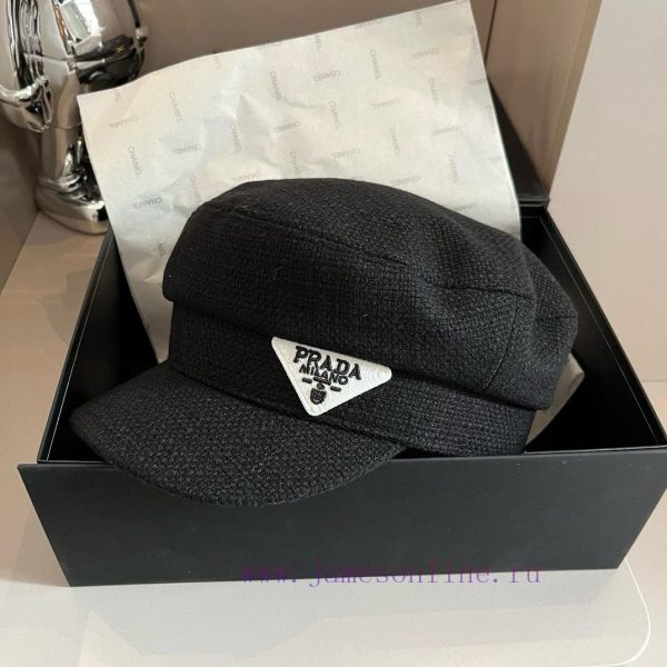 PRADA's new canvas duckbill military cap, black and white, with a head circumference of 57cmhovqvua3 - Image 6