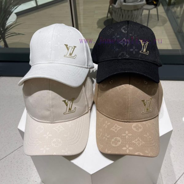 ? Louis Vuitton baseball cap - Louis Vuitton's new LV baseball cap is high-end, stylish, annixtz9ll
