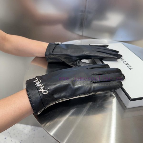 Chanel Women's New Sheepskin Gloves, Fashionable Gloves, Warm in Autumn and Winter with Velvxspliits