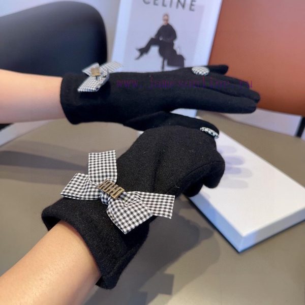 Dior women's gloves, fashionable gloves, classic and simple, super comfortable to handle, sofemkf5m2 - Image 4
