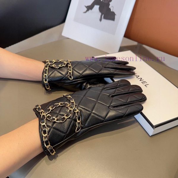 Chanel's large double C-chain autumn and winter short motorcycle gloves are worth comparing 8xlj8bxn
