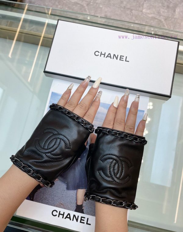 ‼ Chanel Europe's new top women's high-end half finger gloves are 100% made of imported sheuwa0izm8 - Image 10