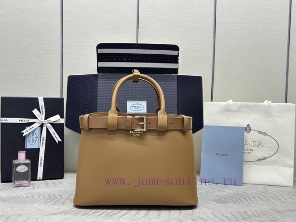 The new medium size 35cm1BA417 large belt has arrived, and the 2024 brand new DoubleBag medixtwze08g