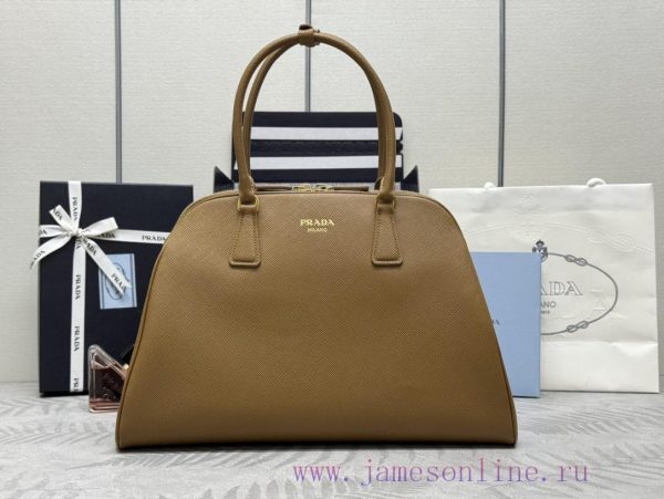 This exquisite handbag is made of Saffiano leather and features a shoulder and back handbag r0ebto89