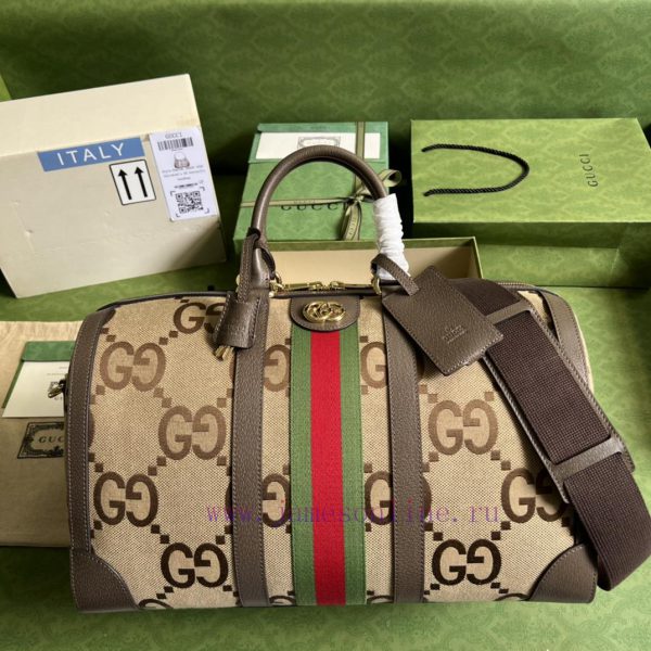 Gucci This travel bag comes with a complete set of original green gift bags. It is made of P excb6tyu