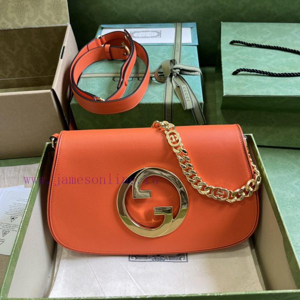 Gucci Underarm bag back detail picture (with full chain) Gucci Blondie interlocking light pi x0hx1ril