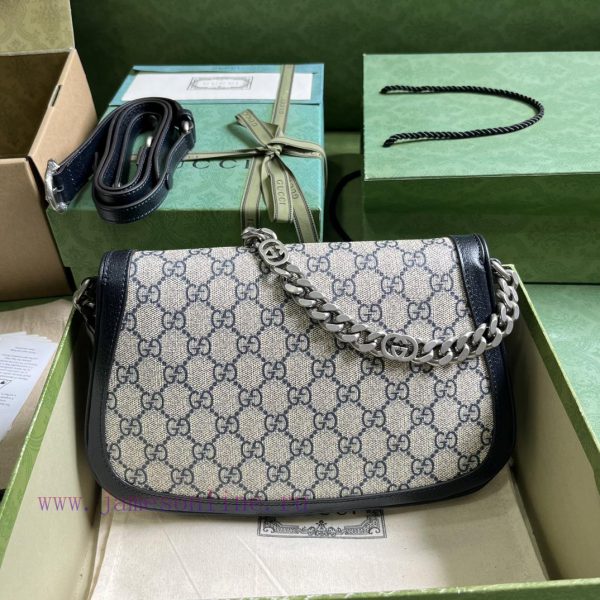 Gucci The Gucci Blondie shoulder bag combines retro elements with collection details, paying yqueaqby - Image 3