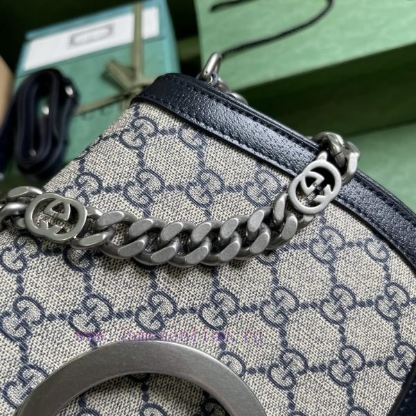 Gucci The Gucci Blondie shoulder bag combines retro elements with collection details, paying yqueaqby - Image 8