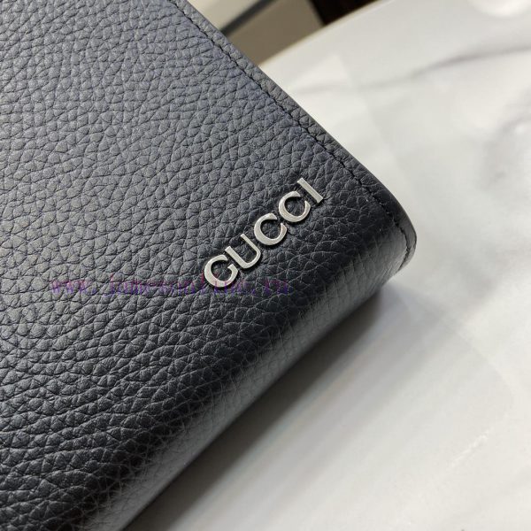 Gucci Adorned with the Gucci logo, this men's handbag is a daily accessory in the 2024 early 90cs74e7 - Image 6