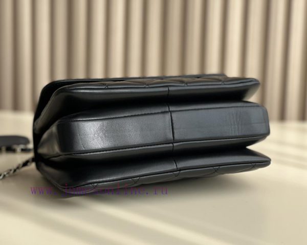 Chanel Bag Three layers of packaging, one needle, one line, and synchronous pure steel inner as6avk7m - Image 7