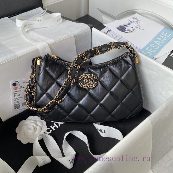 Chanel Bag   ⏺ 23khobo armpit bag in stock is so cool! AS4422 classic 19 button addition is ssq7tzna