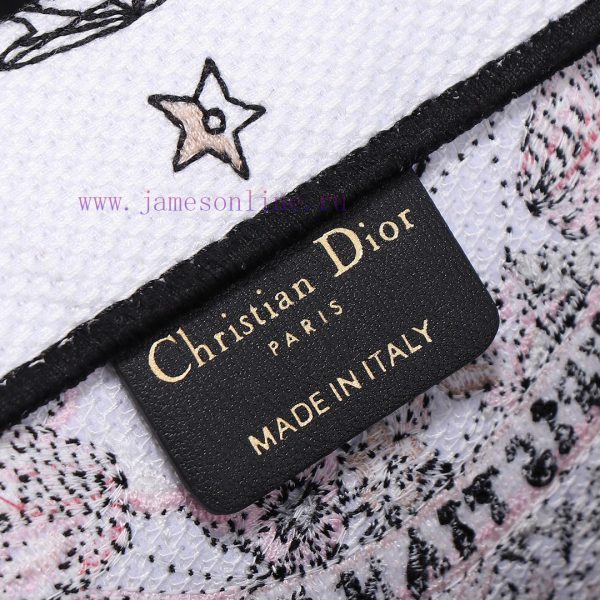 Large size spot goodsTote's latest butterfly series ?, The Dior shopping bag is elegant and 8165mhaq - Image 7