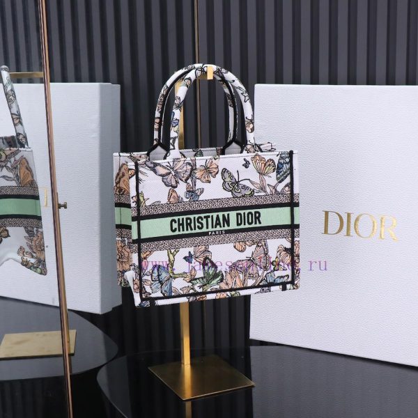 Small size spot Dior zp developmentTote's latest butterfly series ?, Elegant and atmospheric 80oz6xa7