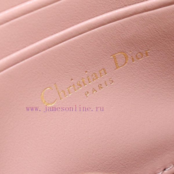 The latest pearl chain handbag with original factory grade pink brick cabinet features iconi nir4jqj8 - Image 7