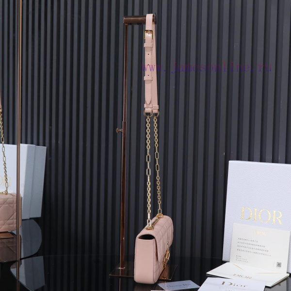 Dior Original Grade Light Pink Miss DaisyS3300This Dior handbag is a new addition to the Fal i2jts6v4 - Image 4