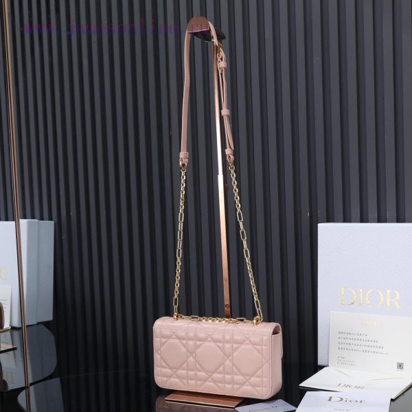 Dior Original Grade Light Pink Miss DaisyS3300This Dior handbag is a new addition to the Fal i2jts6v4 - Image 5