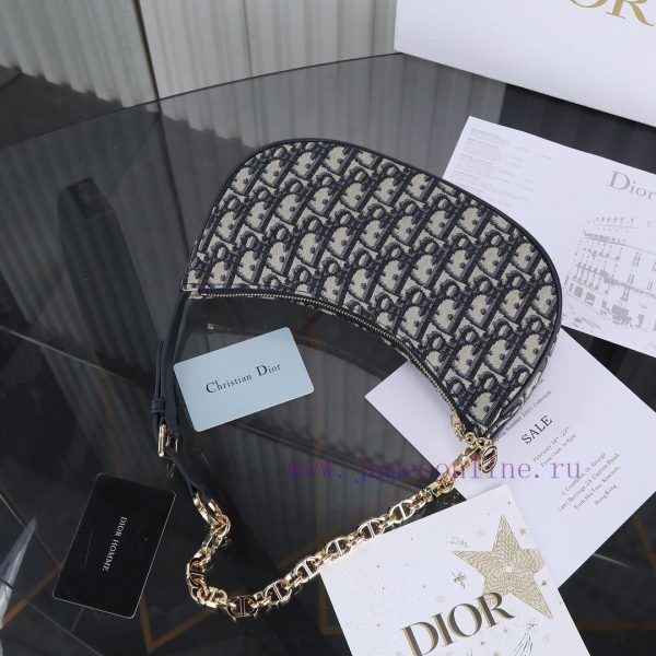 Dior LOUNGE handbag moon bag "Blan"This CD Lounge handbag is a new summer product of 2023, s anp134md - Image 9