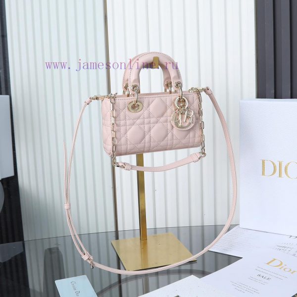 D-joy original factory levelMini size pink in stockThe all-new D-joy is making a strong come 9jdcr1j6