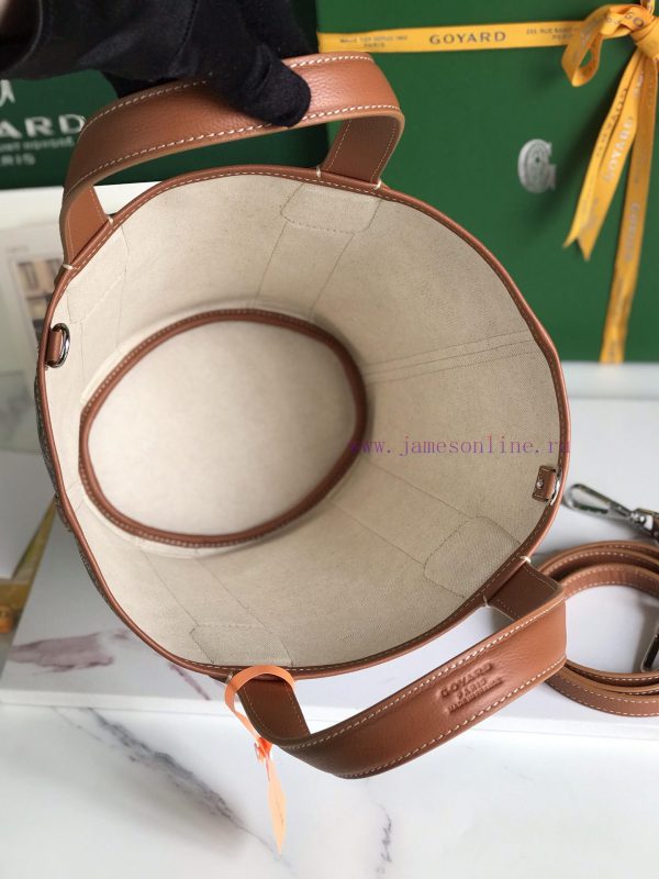 BELHARRA small bag is the perfect companion for vacationing under the sun. Its iconic bucket s6n5uckt - Image 9