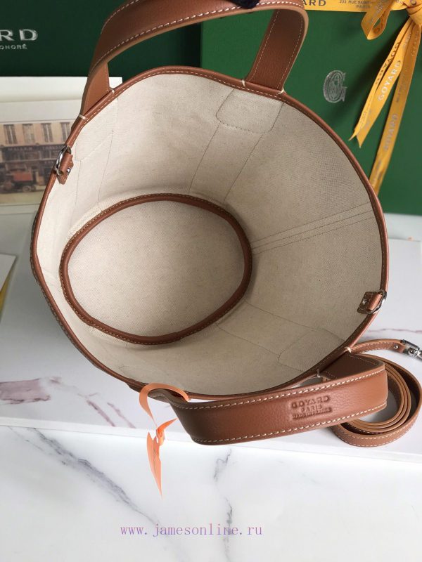 BELHARRA small bag is the perfect companion for vacationing under the sun. Its iconic bucket vd6y94ic - Image 10
