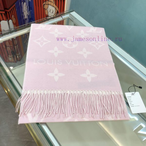 ️   ESSENTIAL2 scarf with jacquard weave patternSize 186x34cm 100% combed woolThe LV ESSENTIq56xlle9