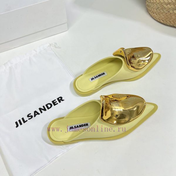 Jil Sander's new spring and summer cat heel pointed single shoes have a strong sense of luxu5o8yx7jo - Image 7