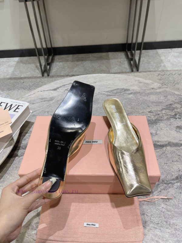 MIU MIU 24 Spring/Summer New Collection Retro Square Head Thick Heel Cool DragSimple yet claf3abk3ba - Image 6