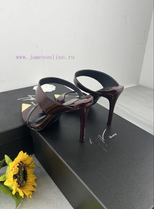 Giuseppe ZanottiSelected black imitation patent leather synthetic fabric with modern light ad332a8nn - Image 8