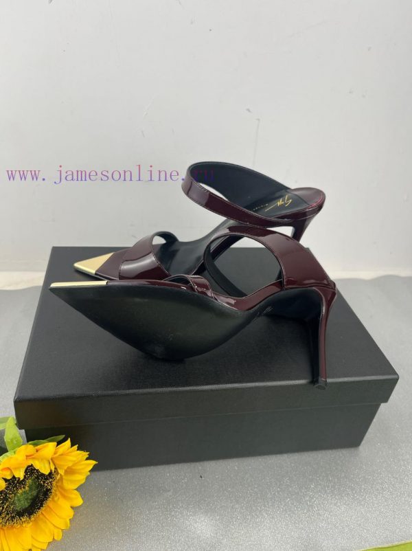 Giuseppe ZanottiSelected black imitation patent leather synthetic fabric with modern light ad332a8nn - Image 9