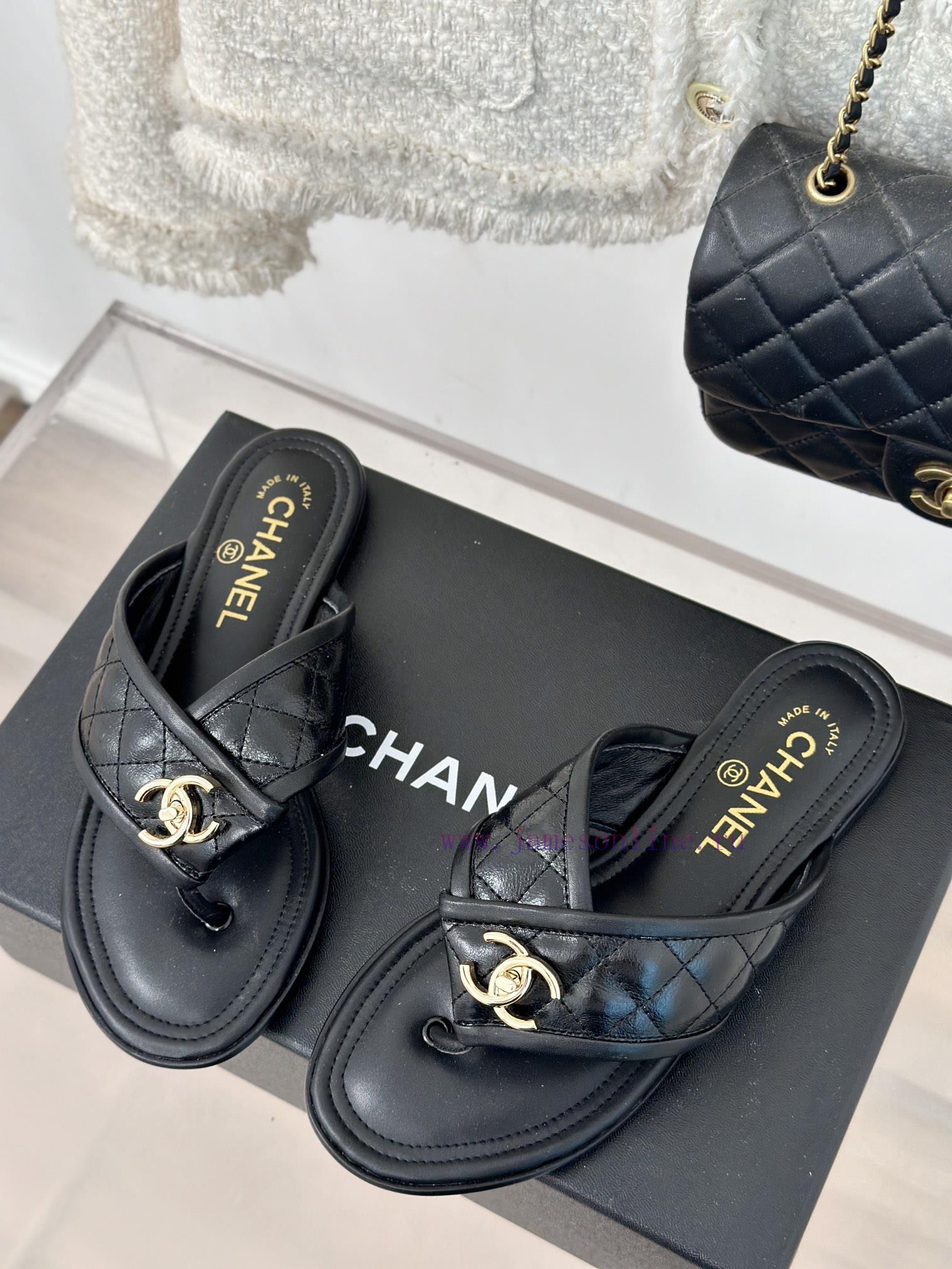 Chanel | 24P Spring/Summer New ProductsDouble C diamond grid clip on flip flopsSummer flip fkom9ck04 - Image 3
