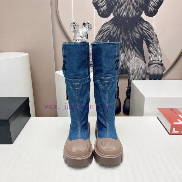 Top tierChanel Chanel 2023 vs Autumn/Winter New Boot CollectionRound toe thick soled bootsThyjxq2hr7