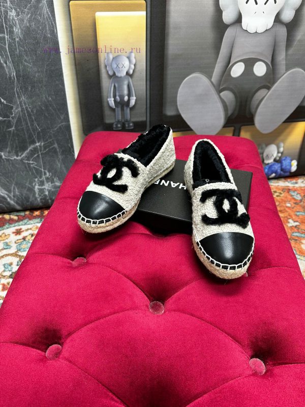 ️  CHANEL 2023 Autumn/Winter New Fisherman's Shoes Top End Inner Footrests Made of Original 4uc7et0u - Image 4