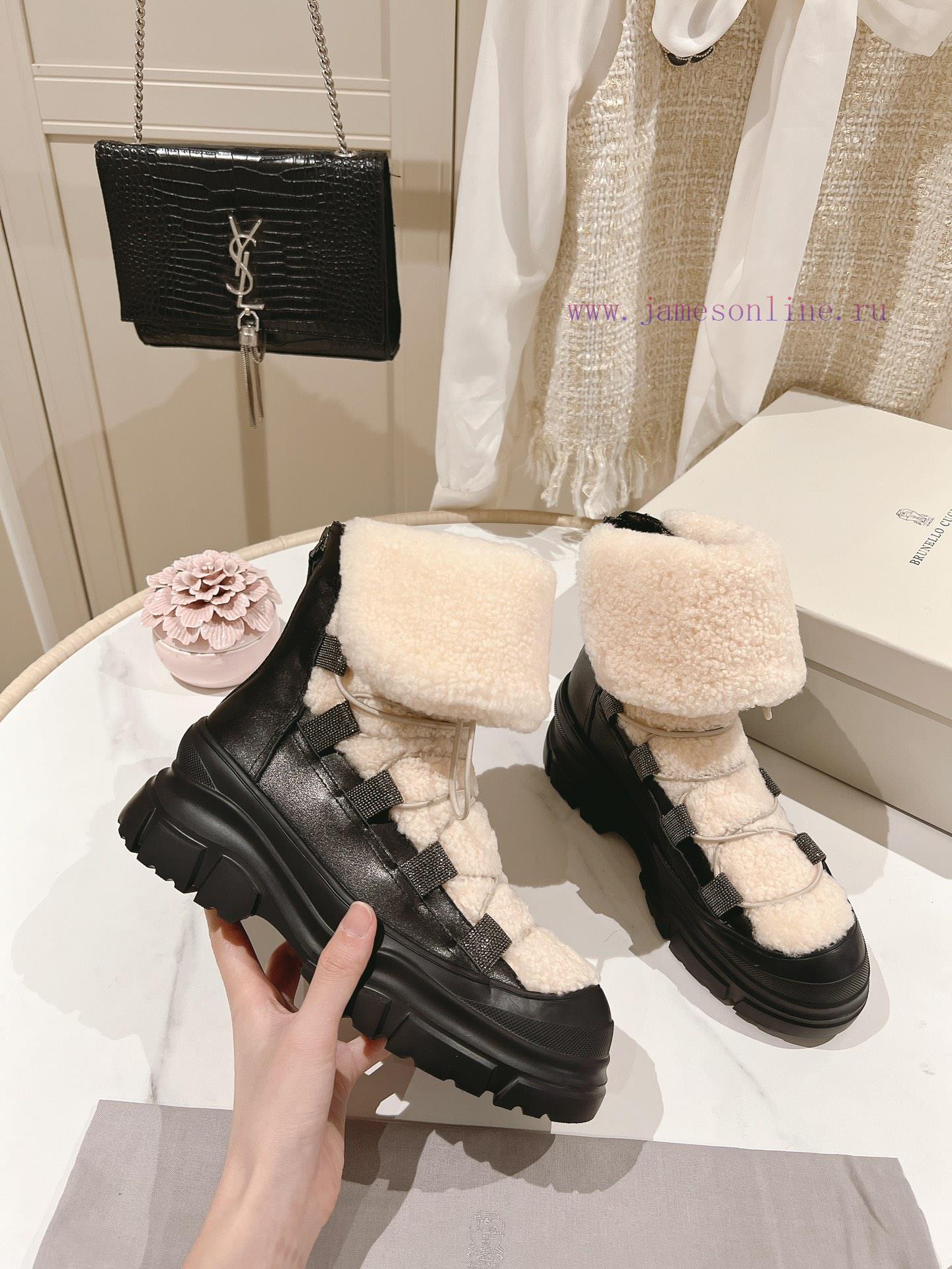 The 2023 Brunello Cucinelli wool short boots from "The Highest Quality in the Market" are in1sg5ftyn - Image 3