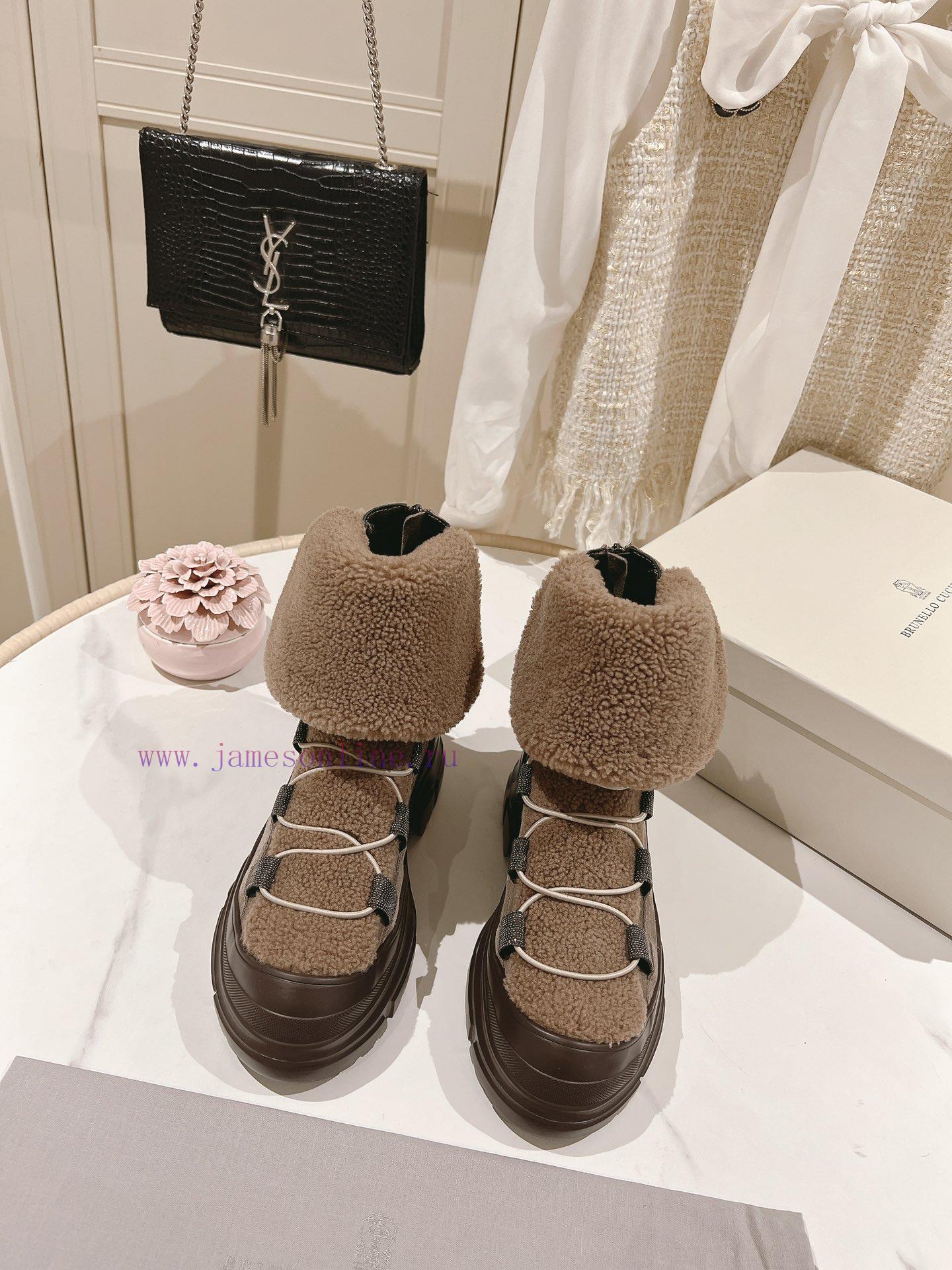 The 2023 Brunello Cucinelli wool short boots from "The Highest Quality in the Market" are incsrz2875 - Image 3