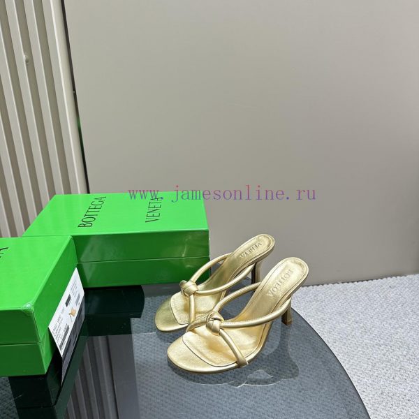 Top tier high-end purchasing agent qualityLeather drilling surface 350Bottega Veneta 2024 ss8h7p8ush