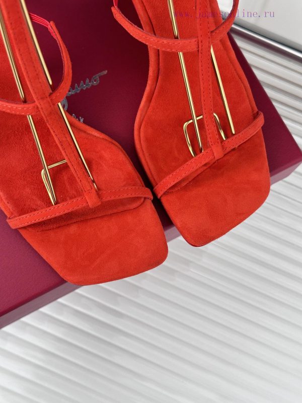 Salvatore Ferragamo 24S Spring/Summer New SandalsThe shoe upper is made of lambskinMixed shev4utksof - Image 8