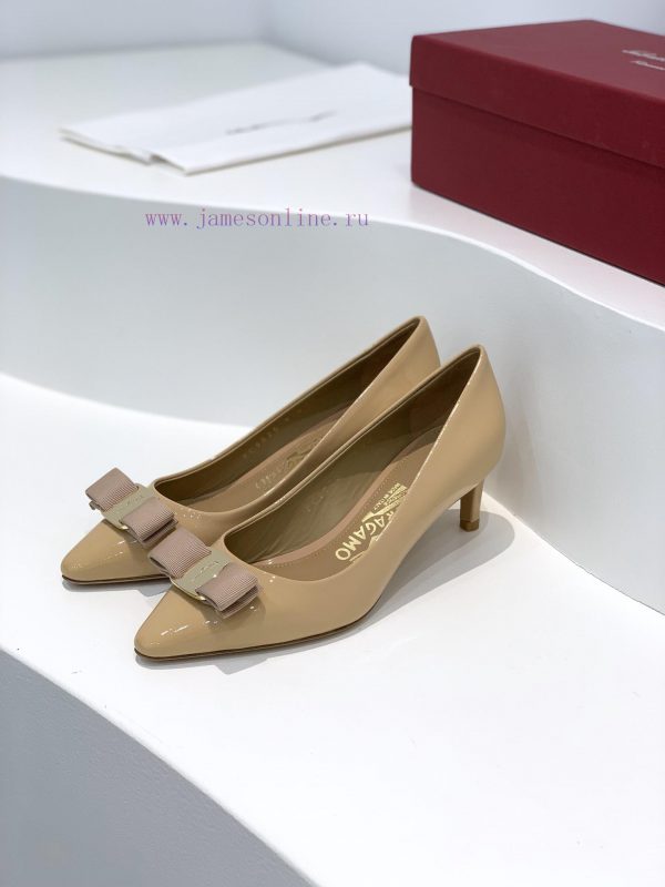 Top tierSF salvatore Ferraga * o Fei * Mubu buckle pointed shallow mouth patent leather singi89ks3jk - Image 2