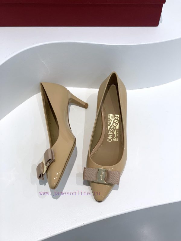 Top tierSF salvatore Ferraga * o Fei * Mubu buckle pointed shallow mouth patent leather singi89ks3jk - Image 7