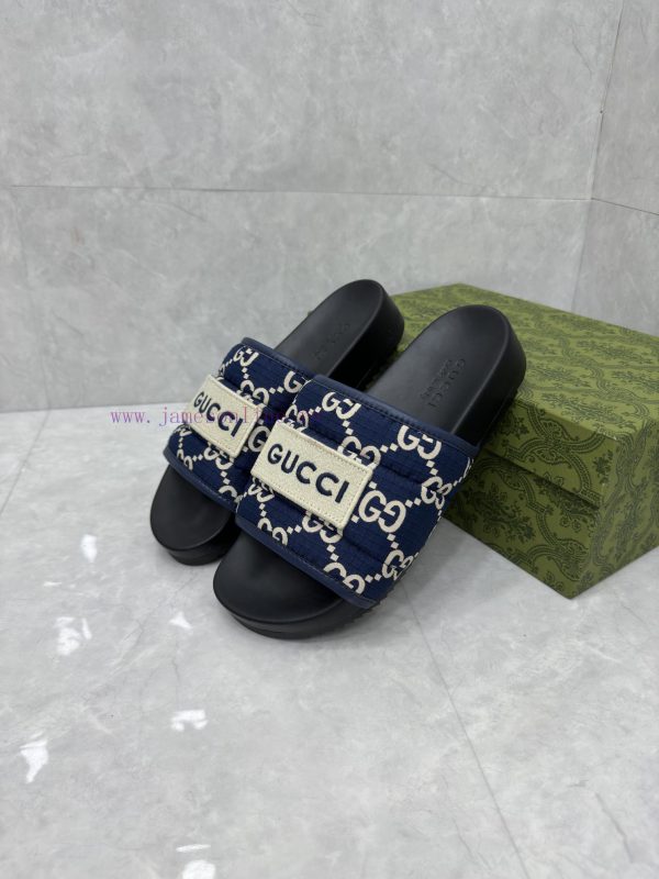 P unisex GG slippersThis slipper is made of GG polyester fiber and features a Gucci label ono6p55a5s - Image 6
