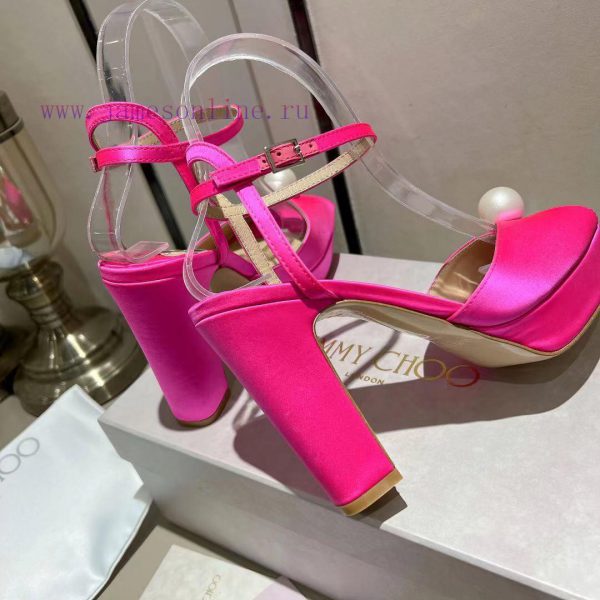 Jimmy Coo is a simple, elegant, and fashionable pair of sandalsOne button high-heeled sandalmmby5qgn - Image 9