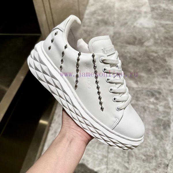 In 2024, the new Jimmy Zhou JIMMY CHOO will be released. The original large soled casual whiyjxlmmn9