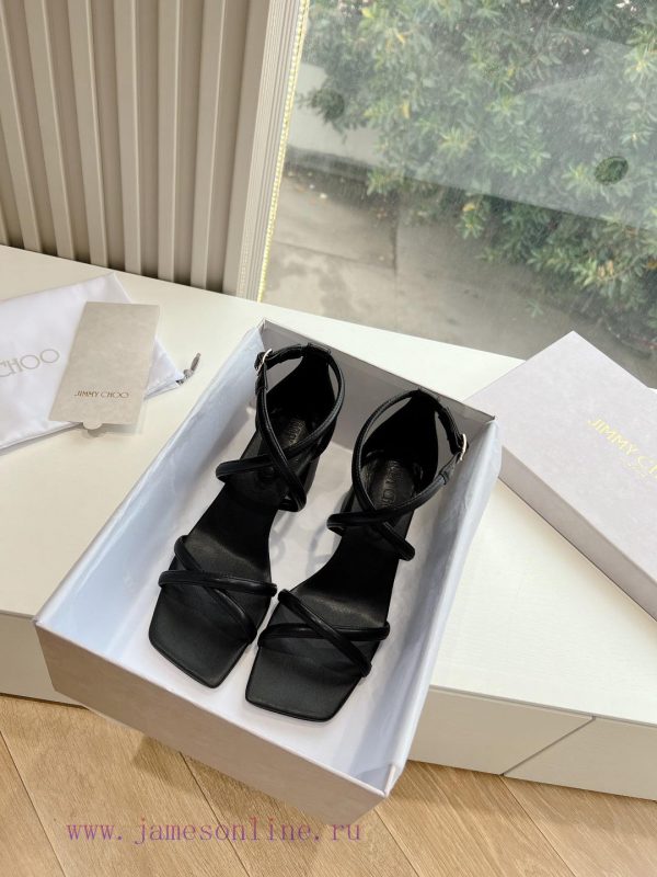 Purchasing level for early spring 2024 Jimmy Choo. Jimmy Zhou recommends simple straight strafg90jq2