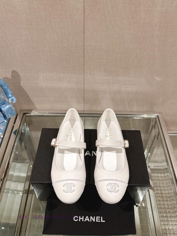 -24Ss Spring/Summer New Chanel Striped Cloth Mary Jane Single ShoesThis striped cloth Mary J5nq88yry