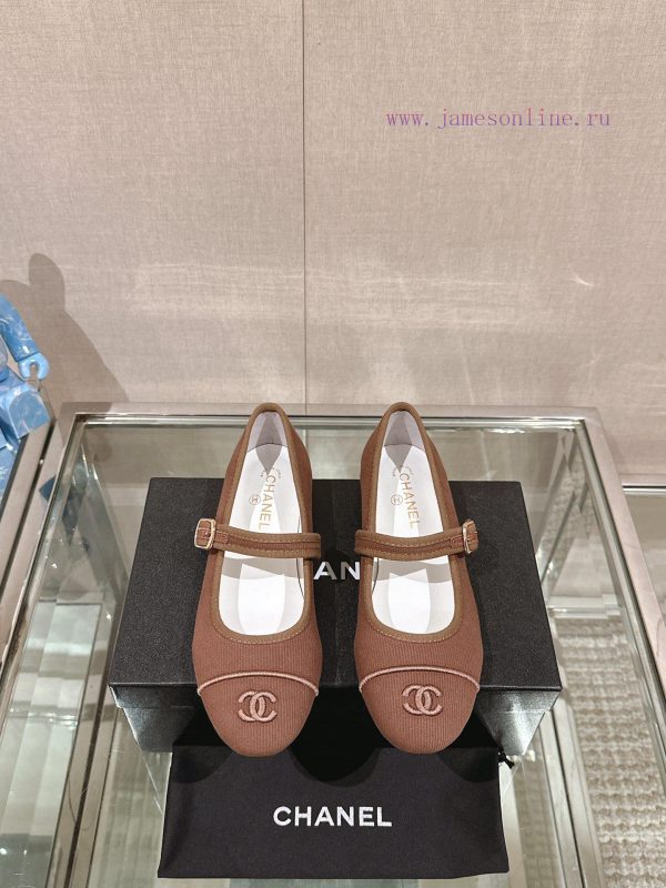 -24Ss Spring/Summer New Chanel Striped Cloth Mary Jane Single ShoesThis striped cloth Mary Jpe4s0a9y