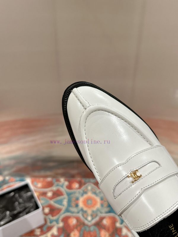 ️ CELINE Sillin Lefu shoes Caesar door buckle series casual small leather shoes are super suyn79oob4 - Image 5