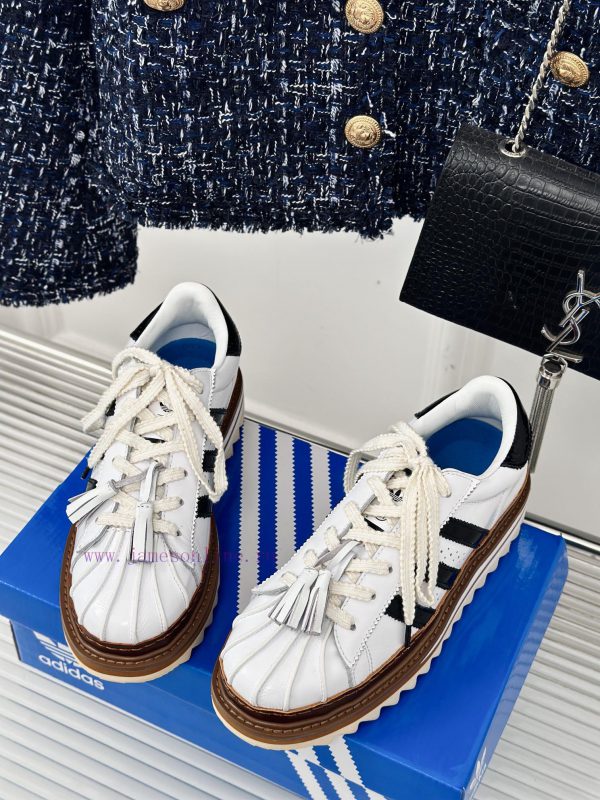 Adidas 234P New Product Classic Retro Casual Shoes Tassel Sports ShoesFashion bloggers are sm3ab4tz1 - Image 3